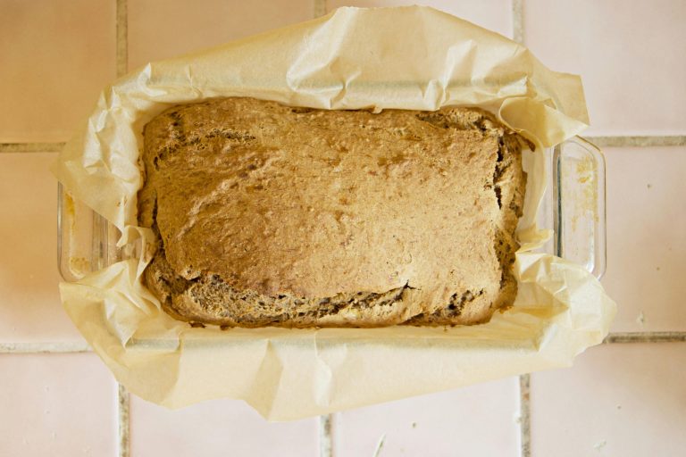 Why Silicone Baking Mats Are Better Than Traditional Parchment Paper