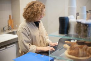 How To Find Peace In Loud And Busy Urban Environments